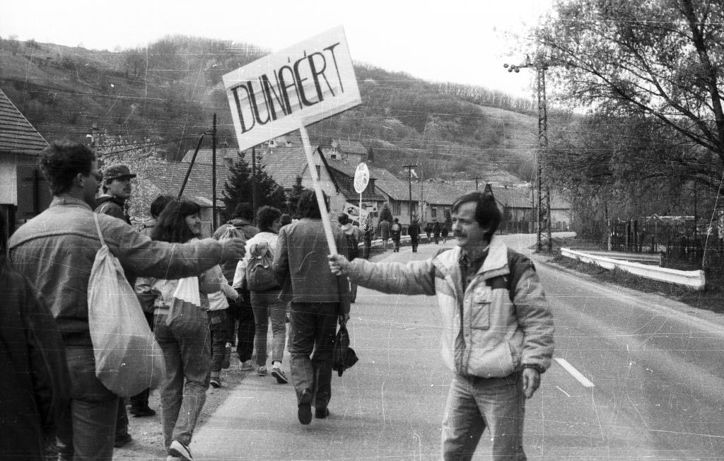 Visegrád, tüntetés a bős-nagymarosi vízlépcsőrendszer felépítése ellen