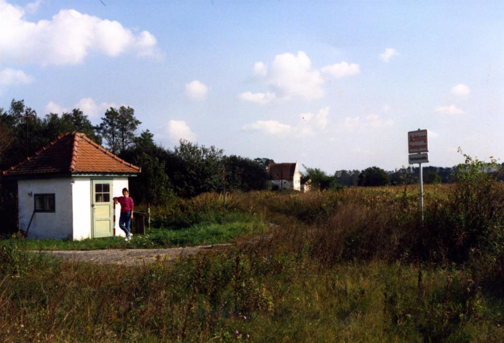 Államhatár Magyarország és Ausztria között, úton Jákból Oberbildein felé. Forrás: Hans-Michael Fritz