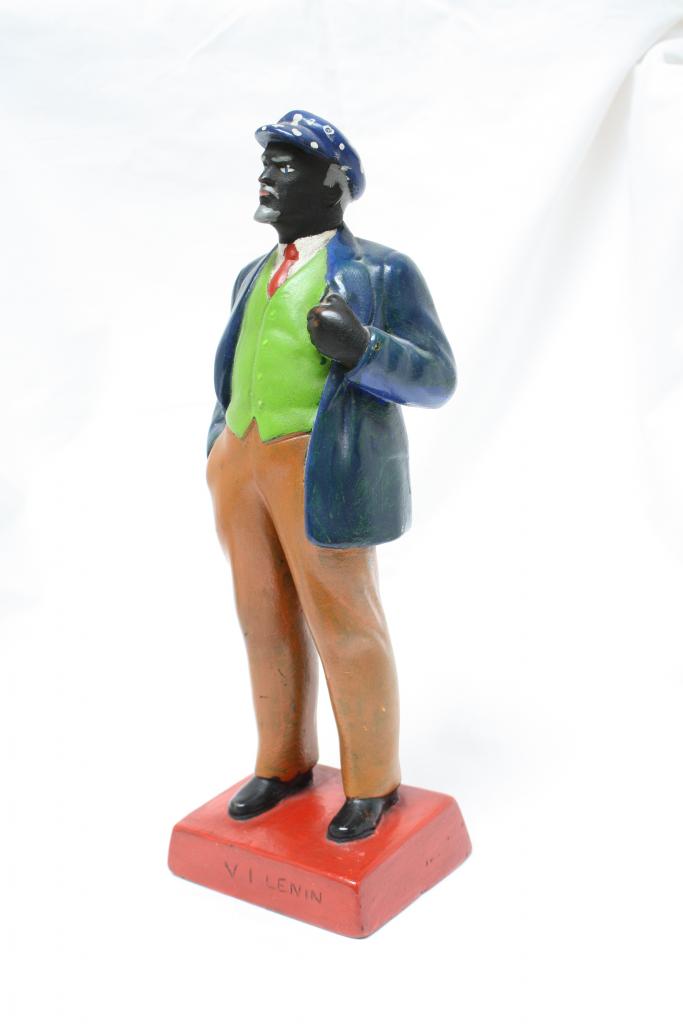 A "néger" Lenin-szobor (Pető Iván, Budapest)