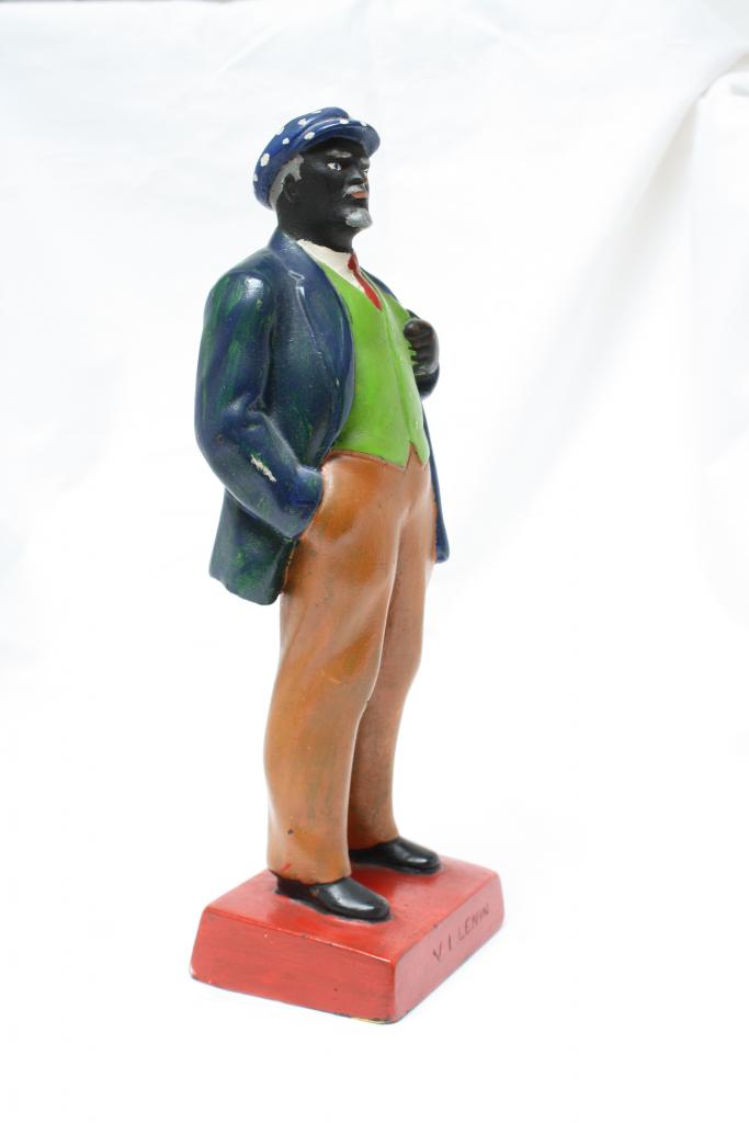 A "néger" Lenin-szobor (Pető Iván, Budapest)